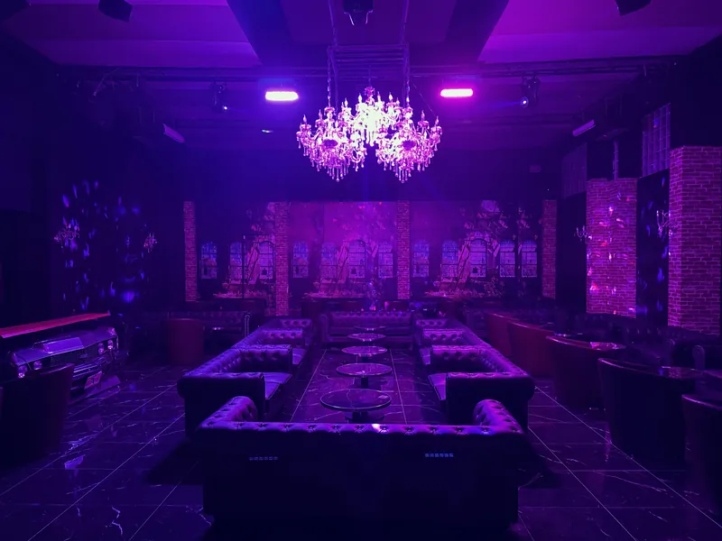 Élysée Lounge au Maya, Champigny-sur-Marne