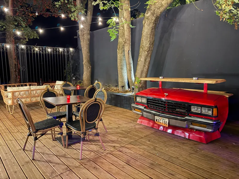 La Terrasse au Maya, Champigny-sur-Marne